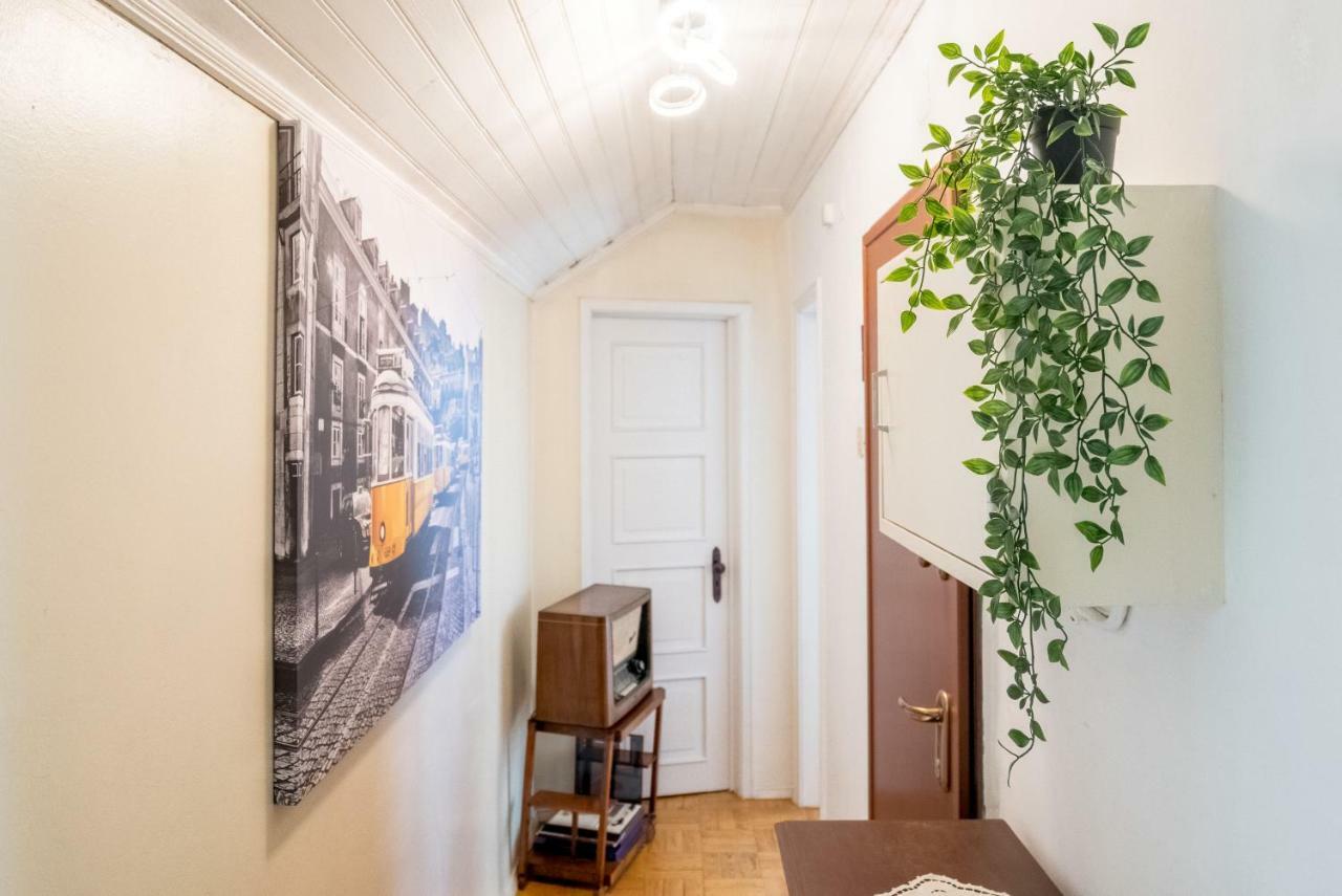 Cosy Apartment Lisbona Esterno foto
